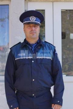 Un botoşănean, şef de post cu 2.000 de romi în gestiune la Suceava!
