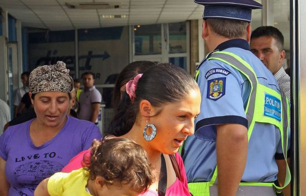 Biserica Catolică din România critică expulzarea romilor din Franţa