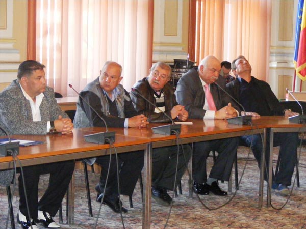 Turda: Grupul de inițiativă pentru integrarea romilor – o structură inertă