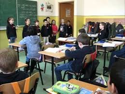 Elevii romi au nota 7 la limba germana