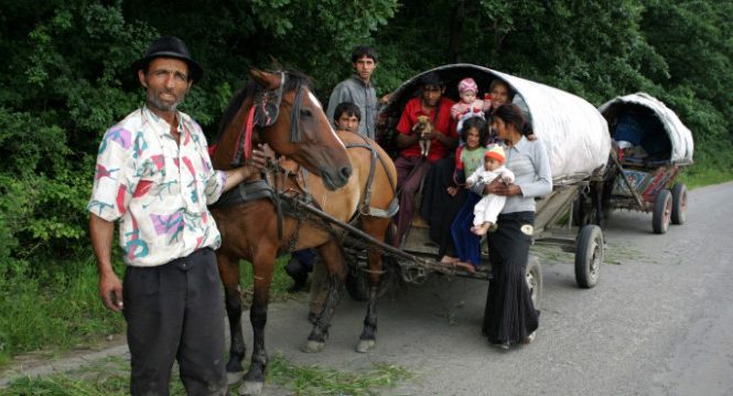 Despre romii din Dej, despre toleranţă şi miserupism