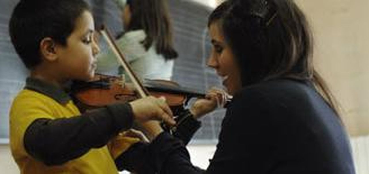 Orchestra de copii romi de la Conservatorul din Milano
